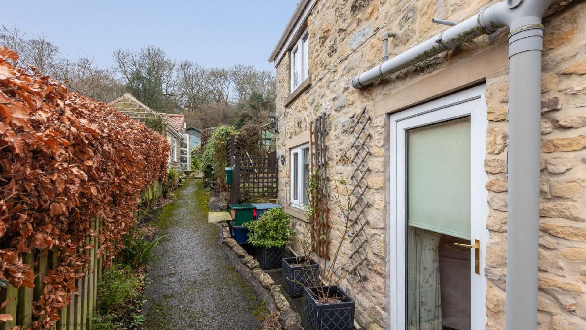 Picturesque Stone Cottage In The Heart Of North Yorkshire Village - Hideaway Cottage Eksteriør billede