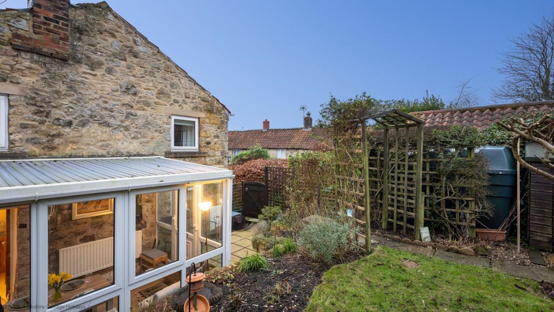 Picturesque Stone Cottage In The Heart Of North Yorkshire Village - Hideaway Cottage Eksteriør billede